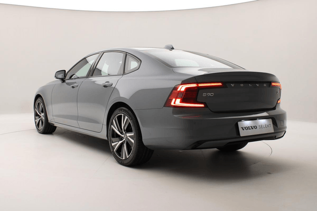 Airport luxury sedan transfer for 2 pax